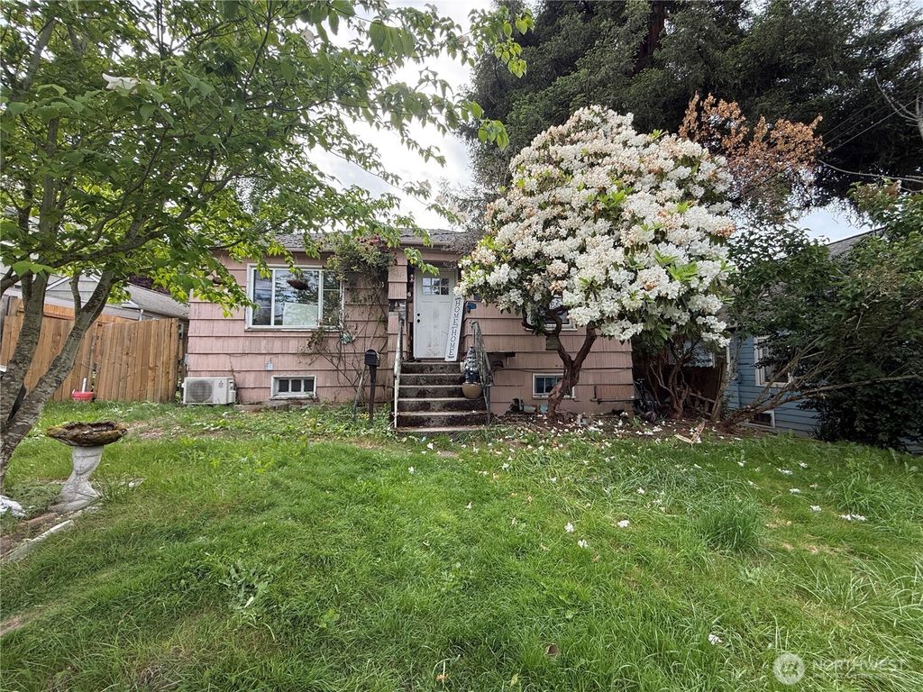 Photo of 10047 61st Avenue S, Seattle, WA 98178 (MLS # 2524734)