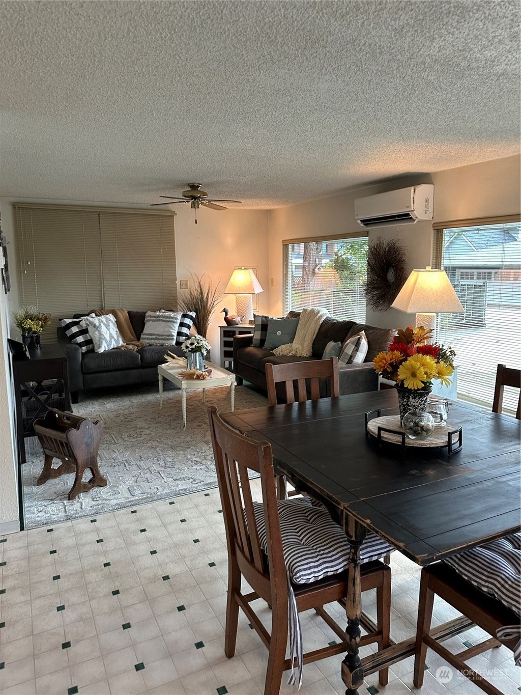 listing image 9367062001146209335