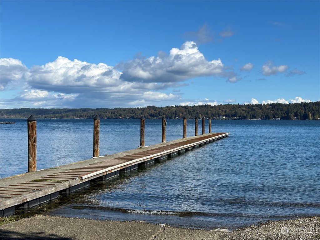 listing image 9360443161821982157