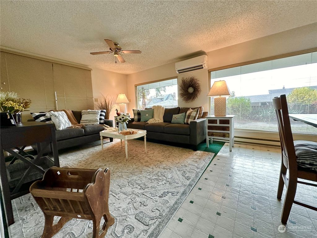 listing image 9365362288690801438