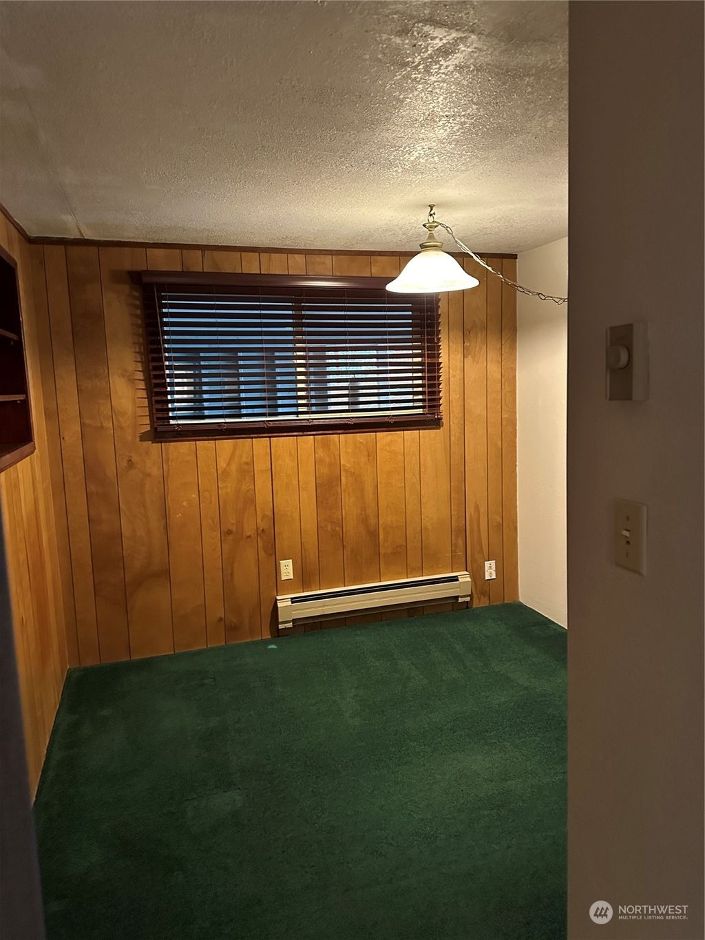 listing image 9366955254146417830