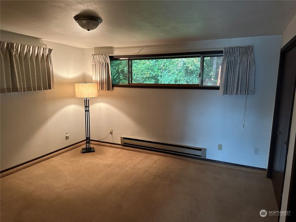 listing image 9362678613088954345