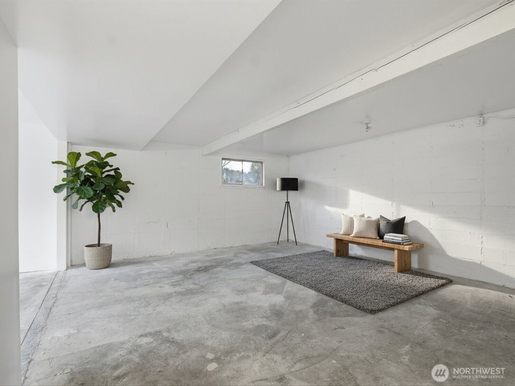 Photo of 10271 148TH Avenue SE, Renton, WA 98059 (MLS # 2448763)