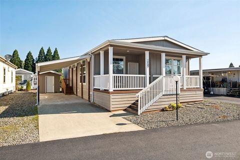 1207 Maple Drive Enumclaw WA 98022