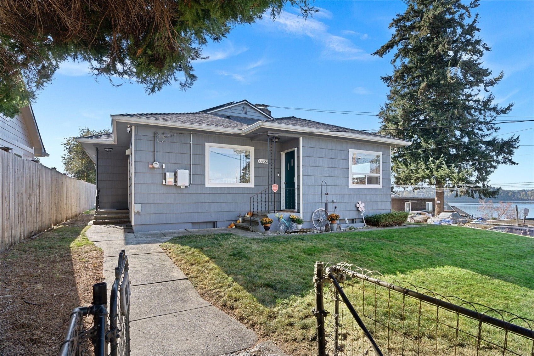 8902 Wadsworth St SW