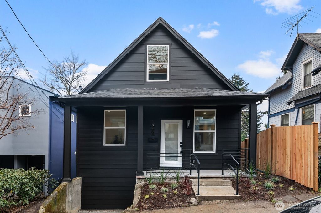 Photo of 1311 Yakima Avenue S, Seattle, WA 98144 (MLS # 2346496)