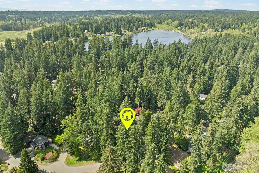 Photo of 16519 191st Place NE, Woodinville, WA 98072 (MLS # 2504898)