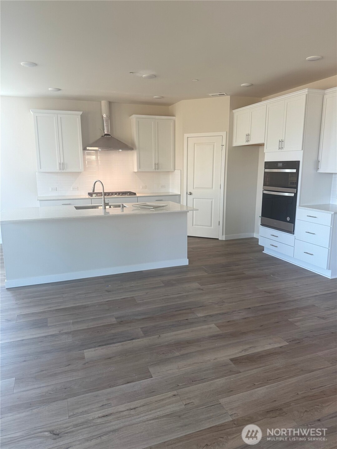 13901 179th (lot 76) Street E