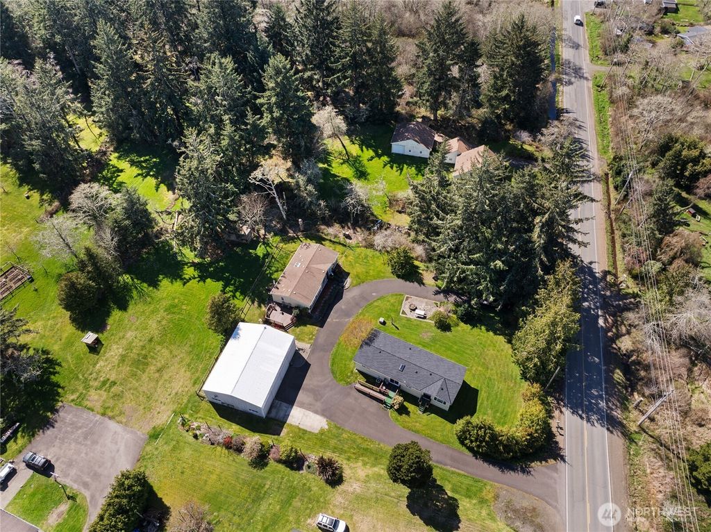 Photo of 2512 Sid Snyder Drive, Long Beach, WA 98631 (MLS # 2502851)