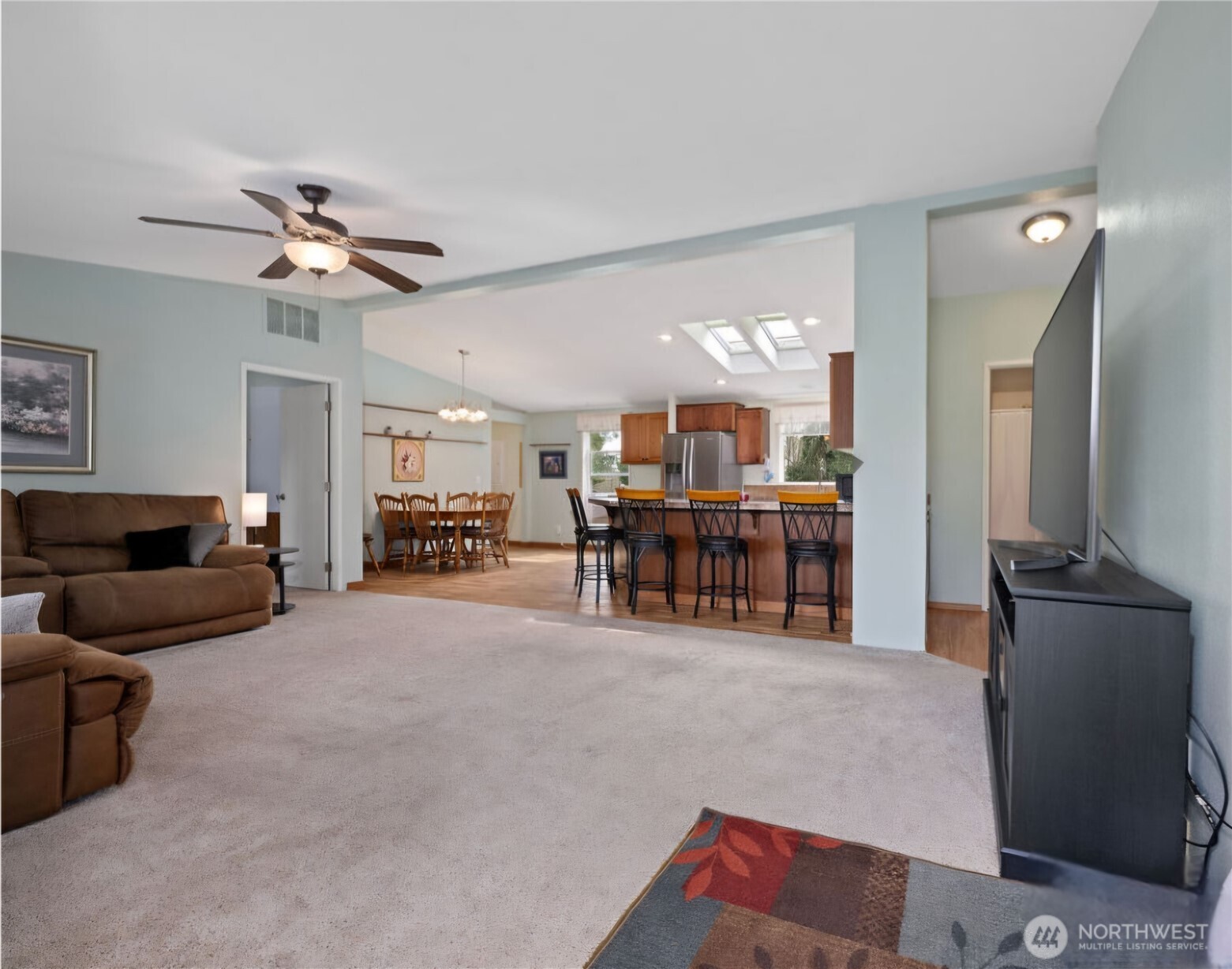 2512 Sid Snyder Drive