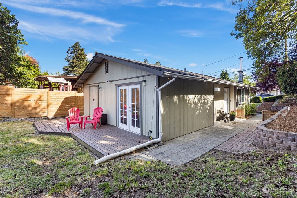 Photo of 3912 S Orcas Street, Seattle, WA 98118 (MLS # 2236634)