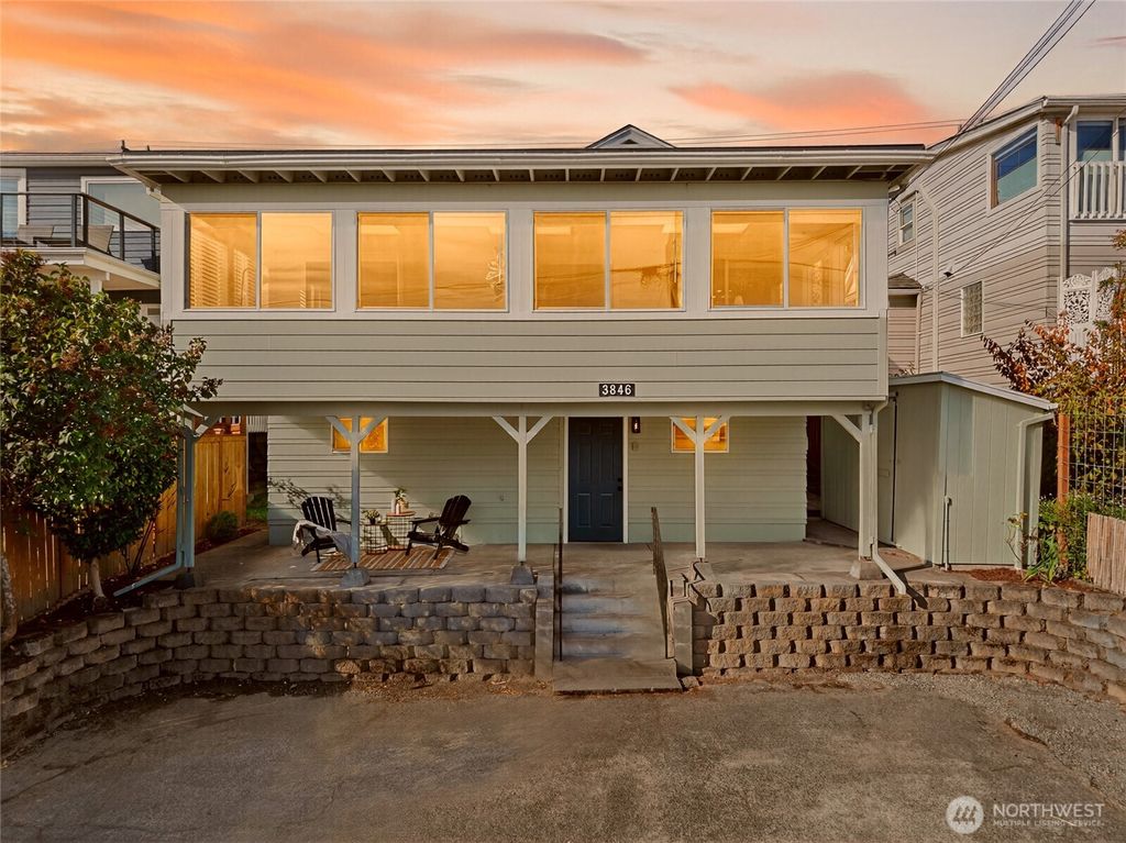 Photo of 3846 35th Avenue SW, Seattle, WA 98126 (MLS # 2444897)