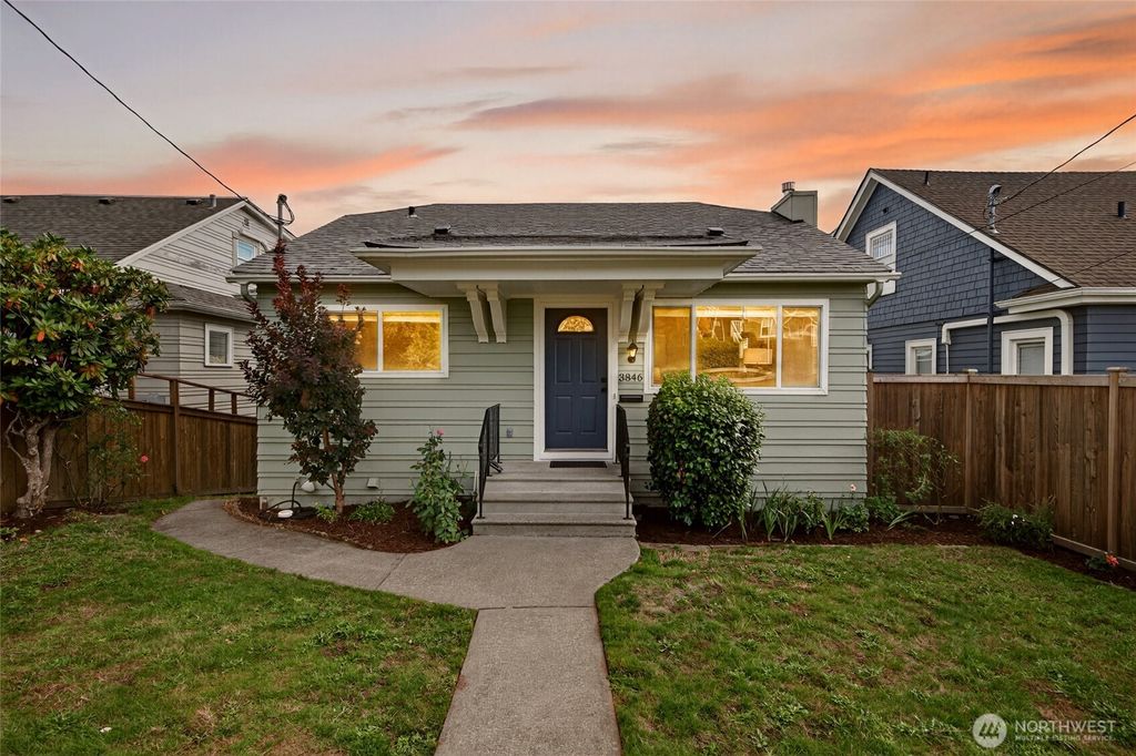 Photo of 3846 35th Avenue SW, Seattle, WA 98126 (MLS # 2444897)