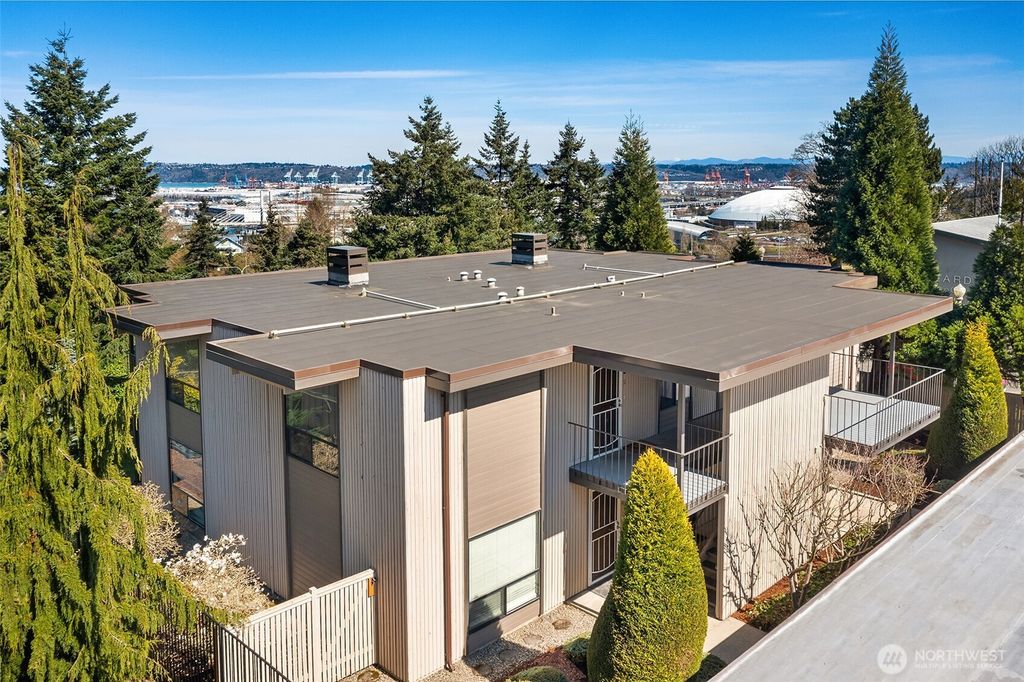 Photo of 3202 S D Street, Tacoma, WA 98418 (MLS # 2505106)