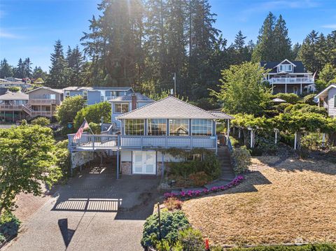 A home in Bremerton