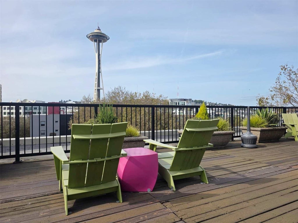 Photo of 425 Vine Street #413, Seattle, WA 98121 (MLS # 2595773)