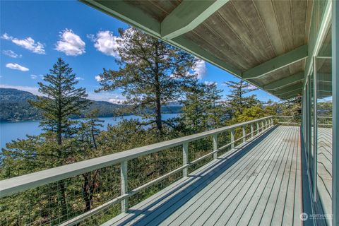 A home in Orcas Island