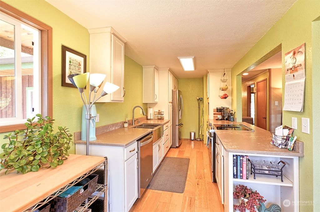 Photo of 5429 Grandview Road, Arlington, WA 98223 (MLS # 2146350)