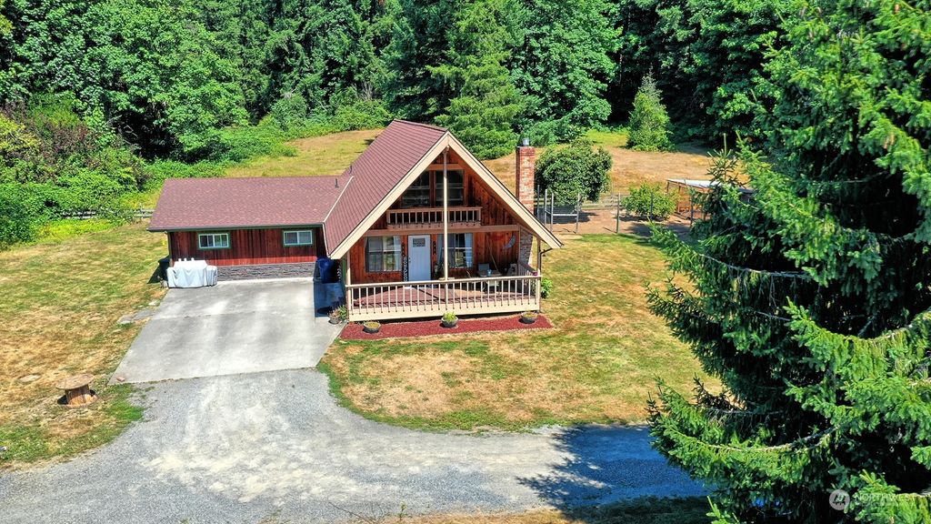 Photo of 5429 Grandview Road, Arlington, WA 98223 (MLS # 2146350)