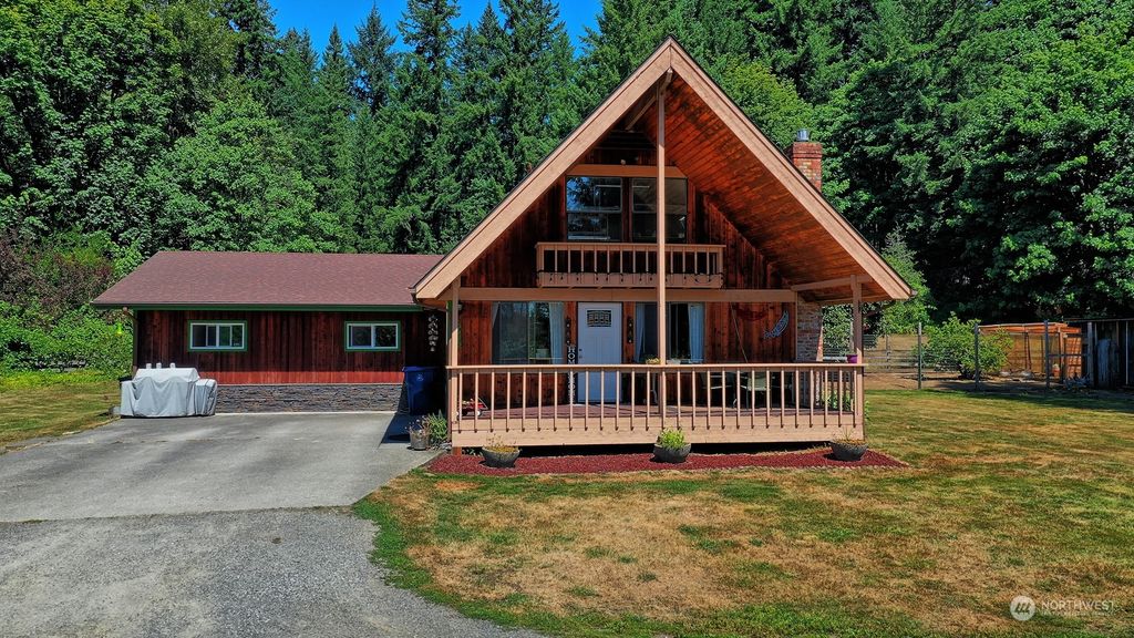 Photo of 5429 Grandview Road, Arlington, WA 98223 (MLS # 2146350)