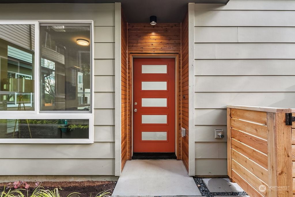 Photo of 11311 A Corliss Avenue N, Seattle, WA 98133 (MLS # 2065953)