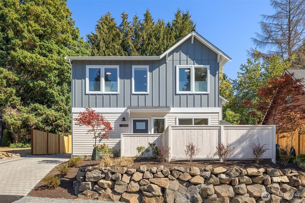 Photo of 11526 38th Avenue NE, Seattle, WA 98125 (MLS # 2441492)