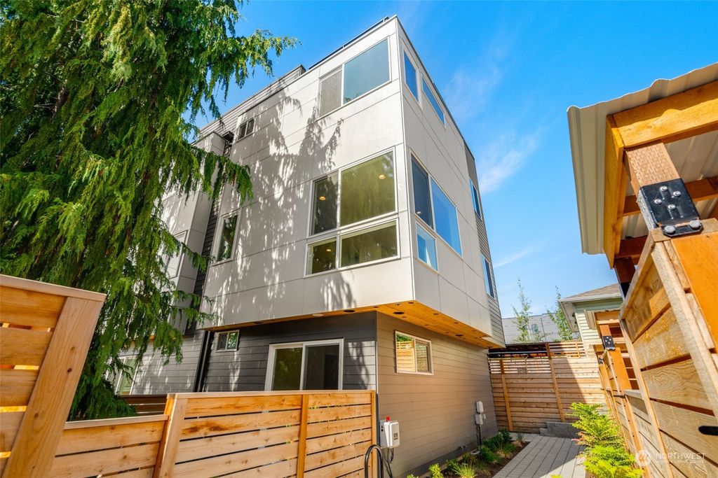 Photo of 6025 42nd Avenue SW, Seattle, WA 98136 (MLS # 2266536)