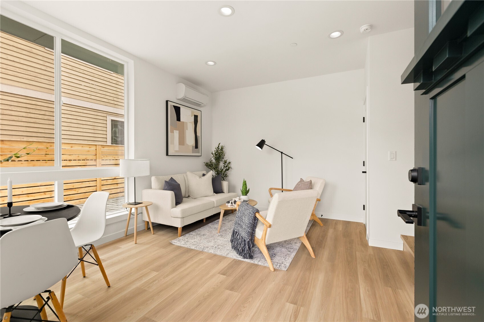 1525 N 39th Street