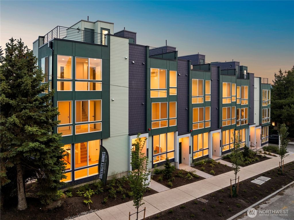 Photo of 1525 N 39th Street, Seattle, WA 98103 (MLS # 2390755)