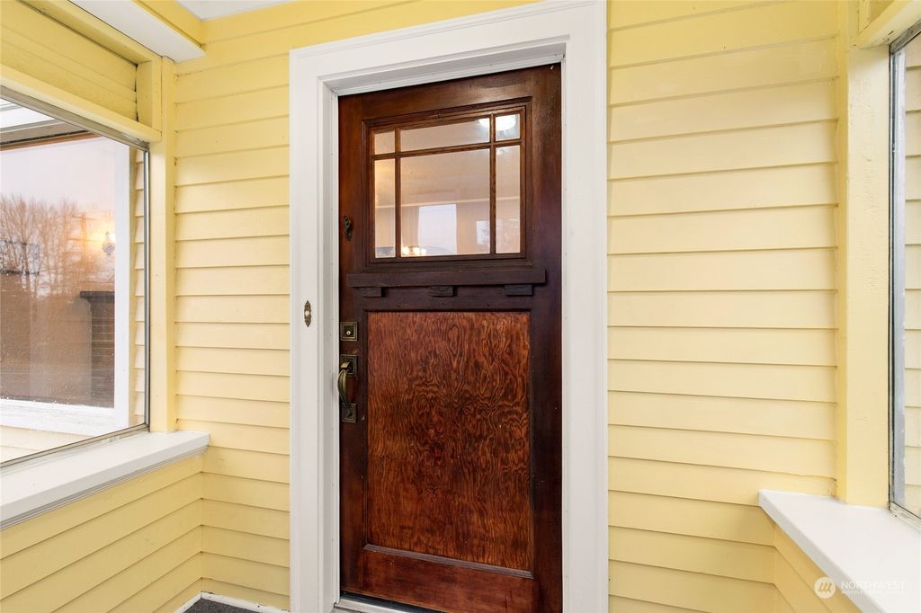 Photo of 4406 S 3rd Avenue, Everett, WA 98203 (MLS # 2192724)