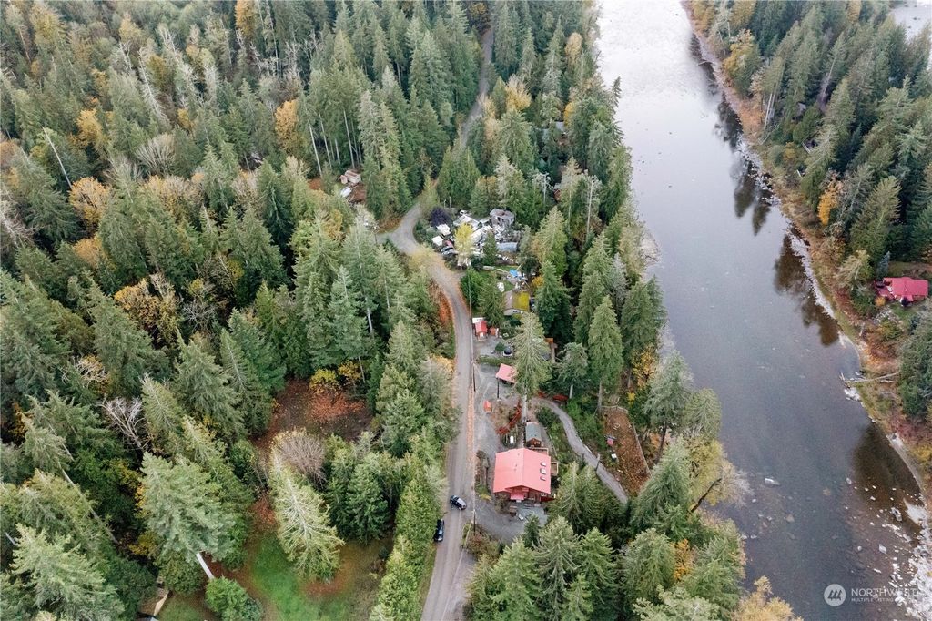 Photo of 52202 S Riverside Rd Rd, Gold Bar, WA 98251 (MLS # 2176717)