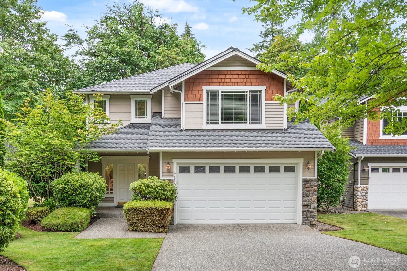 9118 NE 160th Pl