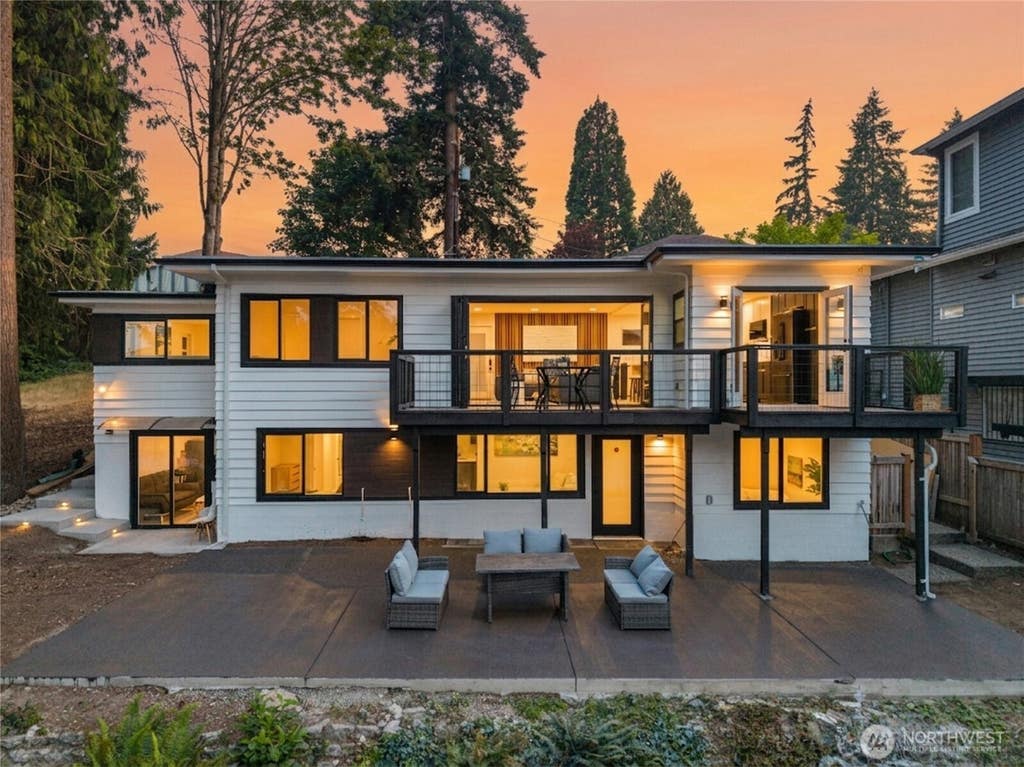 Photo of 13202 Bitter Place N, Seattle, WA 98133 (MLS # 2566640)