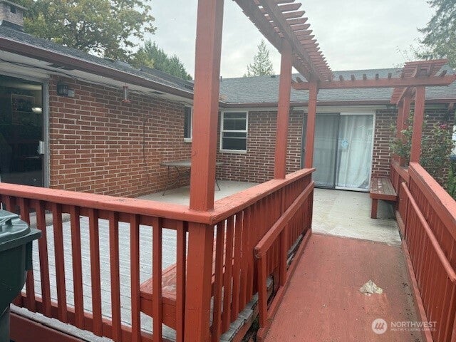 Photo of 11605 SE 258th Street, Kent, WA 98030 (MLS # 2593832)