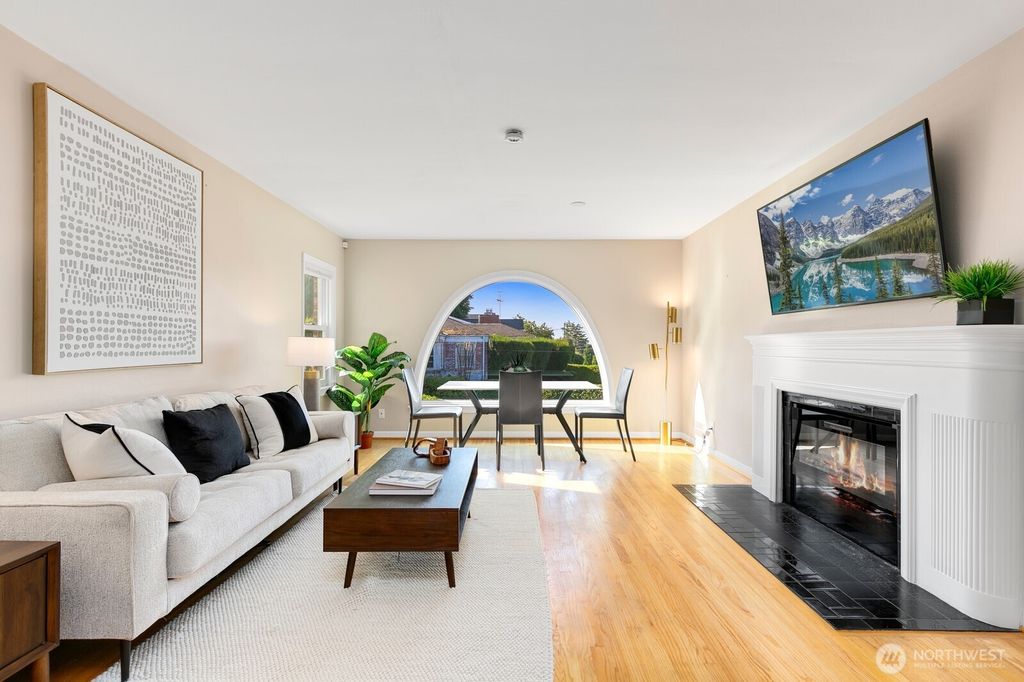 Photo of 2802 29th Avenue W, Seattle, WA 98199 (MLS # 2390656)