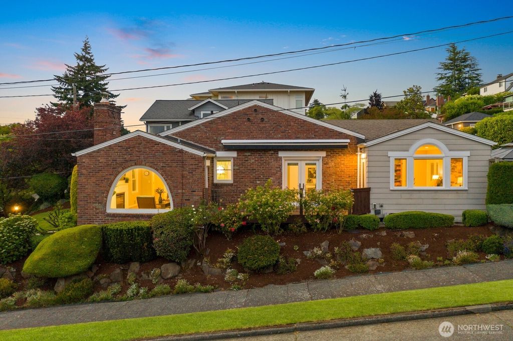 Photo of 2802 29th Avenue W, Seattle, WA 98199 (MLS # 2390656)