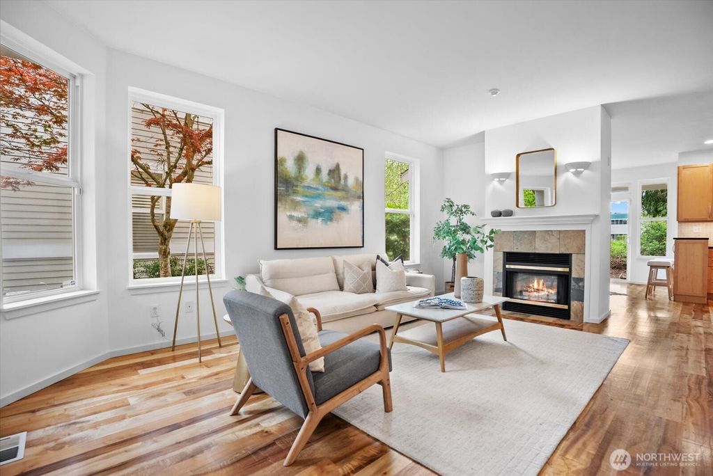 Photo of 9301 156th Place NE #B1901, Redmond, WA 98052 (MLS # 2513017)