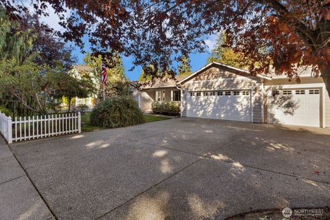Photo of 12007 35th Avenue NE, Marysville, WA 98271 (MLS # 2585742)