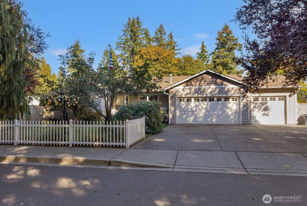 Photo of 12007 35th Avenue NE, Marysville, WA 98271 (MLS # 2585742)