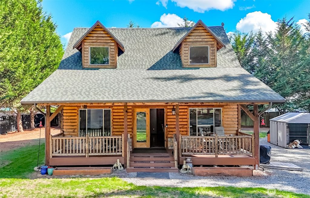 Photo of 27004 233rd Place SE, Maple Valley, WA 98038 (MLS # 2438755)