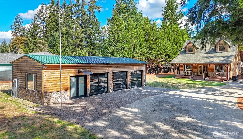 Photo of 27004 233rd Place SE, Maple Valley, WA 98038 (MLS # 2438755)