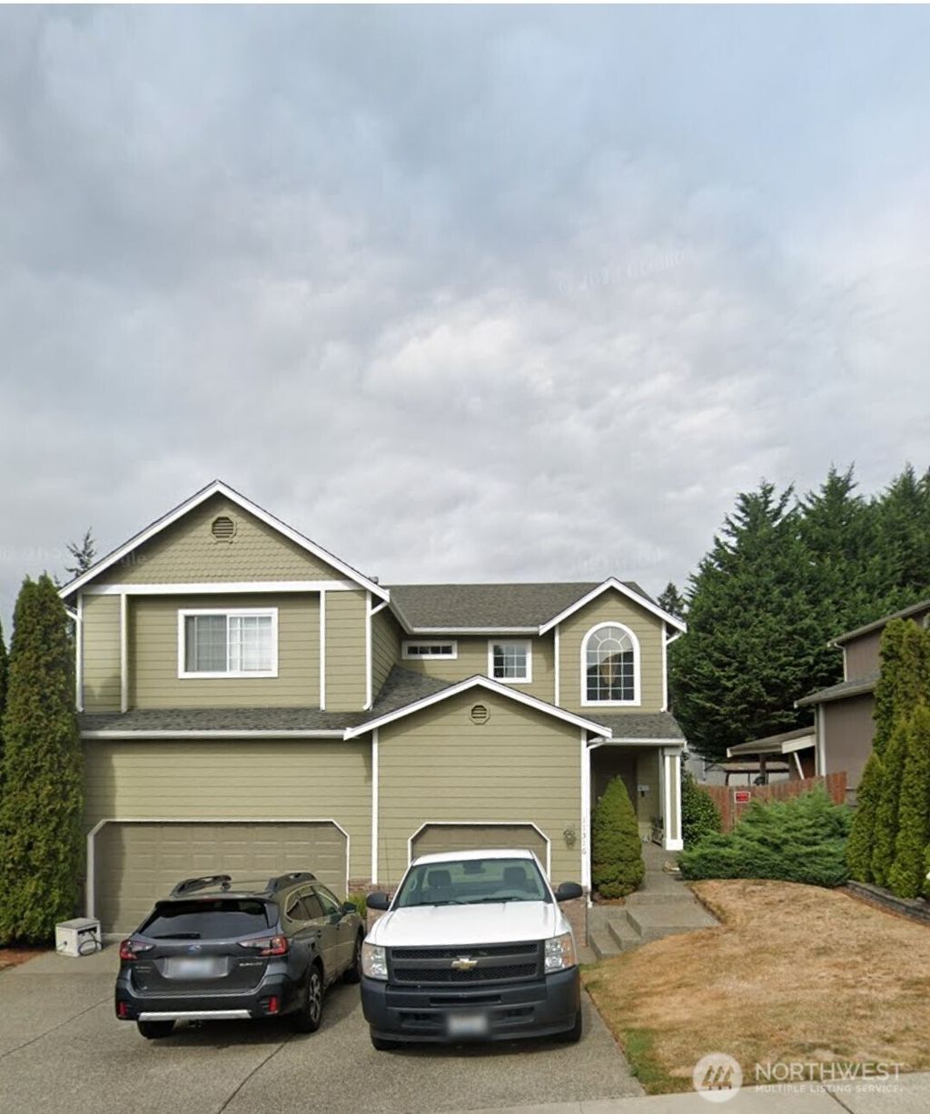 Photo of 11316 SE 314th Place, Auburn, WA 98092 (MLS # 2355505)