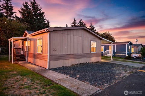 Photo of 222 Maple Avenue NW #22, Napavine, WA 98565 (MLS # 2592832)
