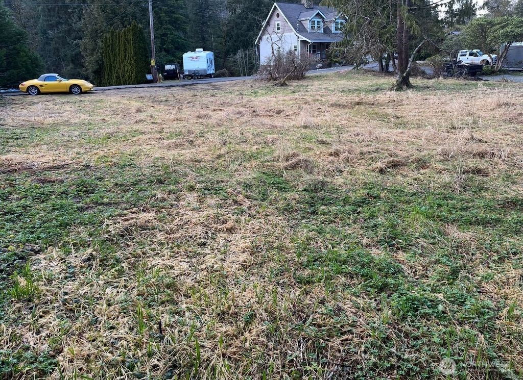Photo of 10988 325TH Avenue SE, Issaquah, WA 98027 (MLS # 2427563)