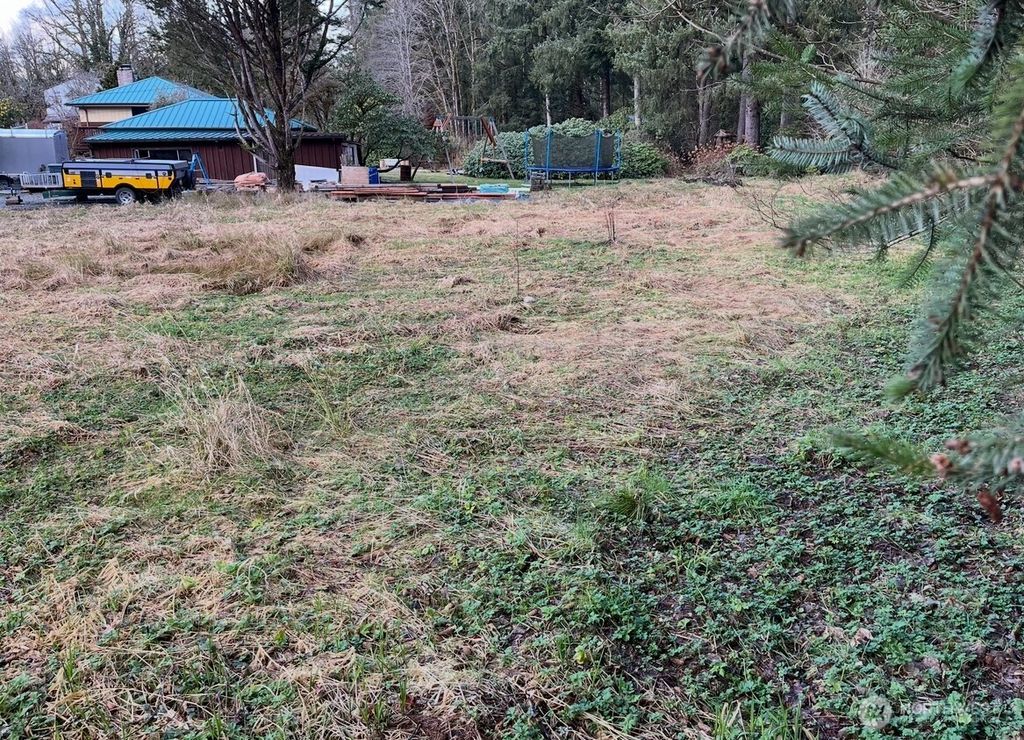 Photo of 10988 325TH Avenue SE, Issaquah, WA 98027 (MLS # 2427563)