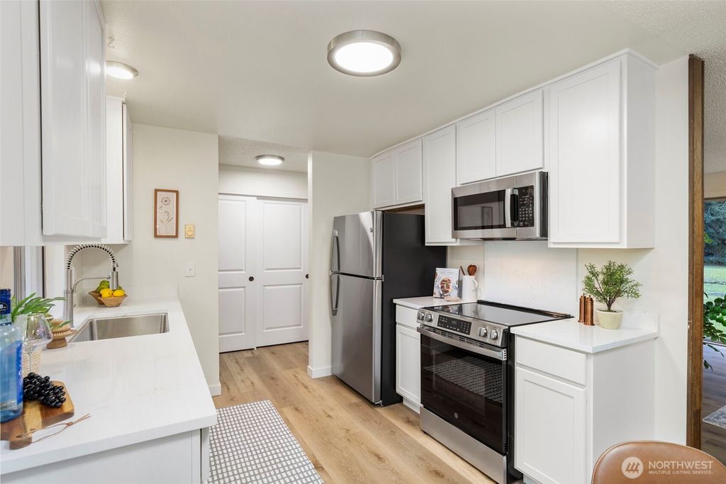 Photo of 26763 Border Way NE, Kingston, WA 98346 (MLS # 2470645)