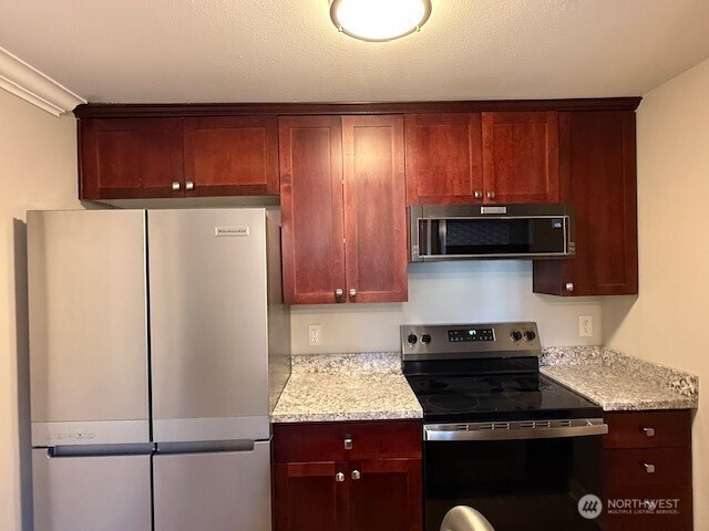 1840 S 284th Lane H-203