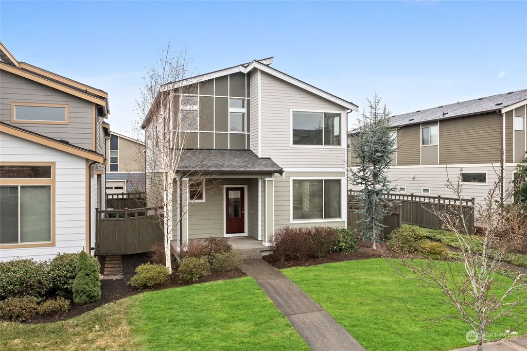 Photo of 32895 Pine Avenue SE, Black Diamond, WA 98010 (MLS # 2200826)