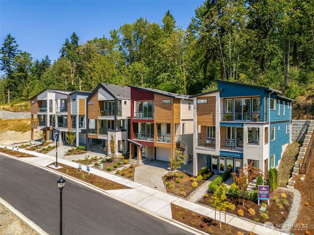 Photo of 4273 Aberdeen Way NE, Renton, WA 98056 (MLS # 2521494)