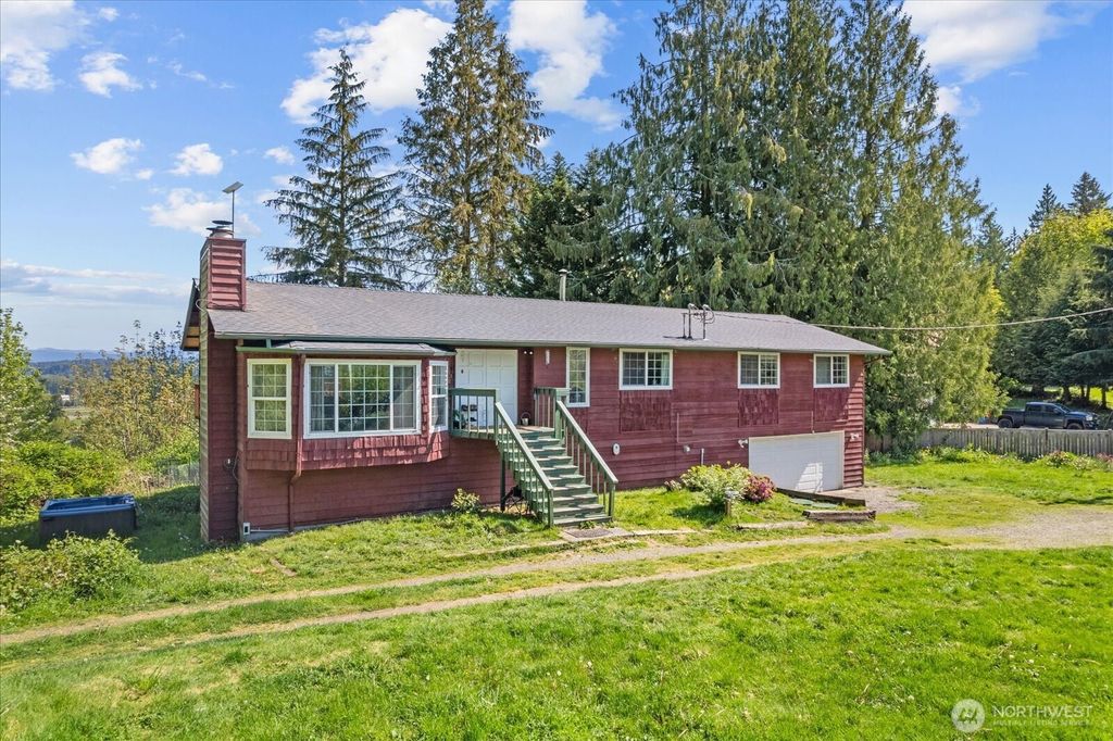 Photo of 13409 27th Street SE, Snohomish, WA 98290 (MLS # 2434083)